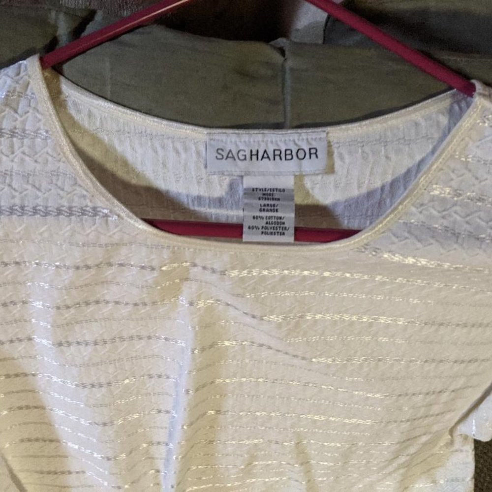 Sag Harbor Ladies White Top with Satin Stripe size Large
